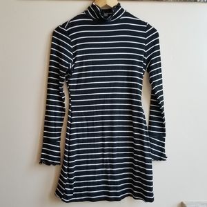 Lulus Stiped Turtleneck Dress S